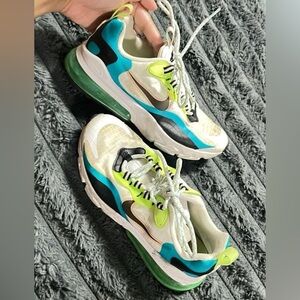 Nike White and Green Athletic Sneakers